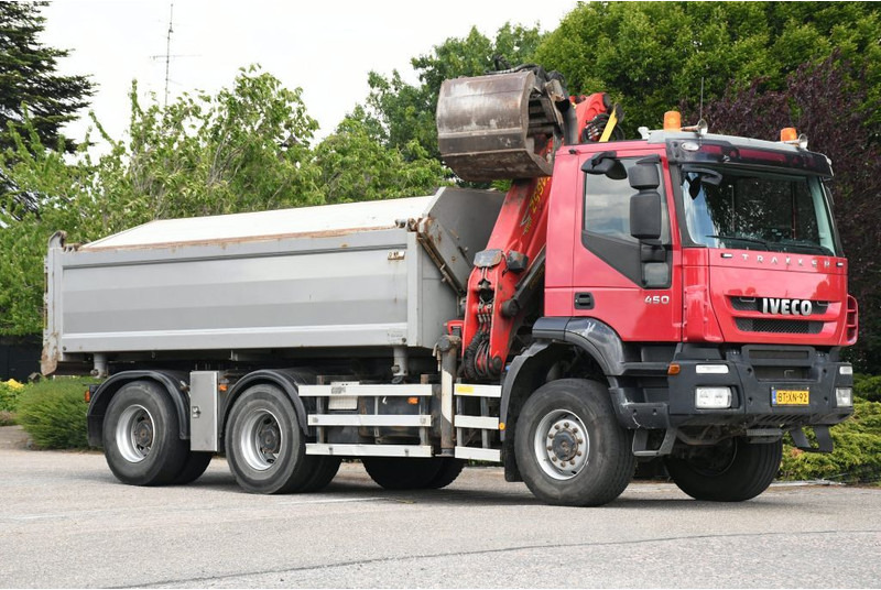 Iveco TRAKKER 450ps !!Z-KRAAN!!RADIO REMOTE!!3 SIDED TIPPER!!EURO5!! 10MM CHASSIS LIBIA!! - Sklápěč, Auto s hydraulickou rukou: obrázek 5 Iveco TRAKKER 450ps !!Z-KRAAN!!RADIO REMOTE!!3 SIDED TIPPER!!EURO5!! 10MM CHASSIS LIBIA!! - Sklápěč, Auto s hydraulickou rukou: obrázek 5