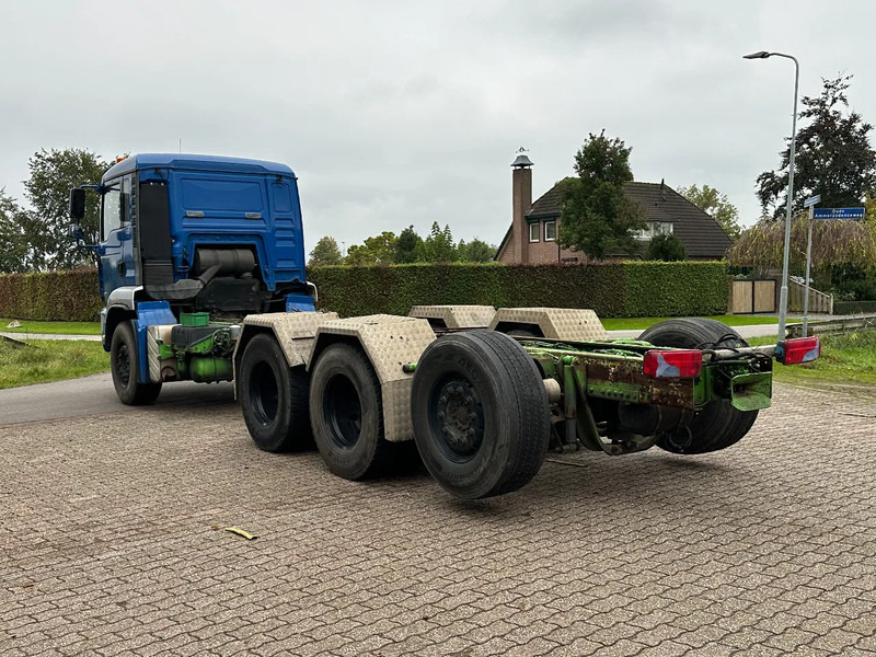 MAN TGA 35.480 8x4!!TRIPLE CHASSIS!! - Podvozek s kabinou: obrázek 5 MAN TGA 35.480 8x4!!TRIPLE CHASSIS!! - Podvozek s kabinou: obrázek 5