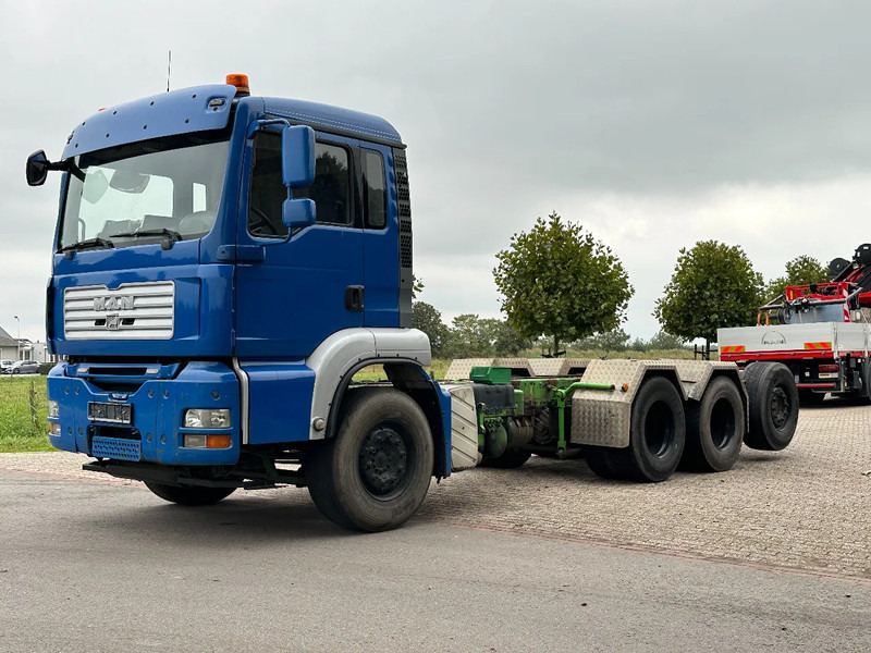 MAN TGA 35.480 8x4!!TRIPLE CHASSIS!! - Podvozek s kabinou: obrázek 3 MAN TGA 35.480 8x4!!TRIPLE CHASSIS!! - Podvozek s kabinou: obrázek 3