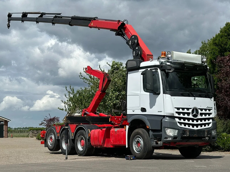 Mercedes-Benz Arocs 3251 8x4 TRIPLE!!26TM KRAAN/HAAK!!EURO6!!TOP! - Hákový nosič kontejnerů, Auto s hydraulickou rukou: obrázek 1 Mercedes-Benz Arocs 3251 8x4 TRIPLE!!26TM KRAAN/HAAK!!EURO6!!TOP! - Hákový nosič kontejnerů, Auto s hydraulickou rukou: obrázek 1