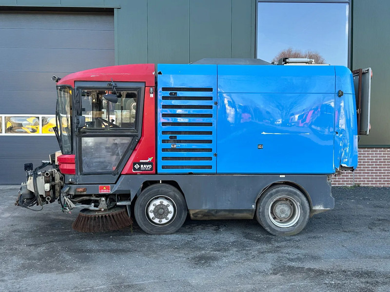 Ravo 580 VEEGMACHINE/SWEEPER!! - Zametací vůz: obrázek 2 Ravo 580 VEEGMACHINE/SWEEPER!! - Zametací vůz: obrázek 2