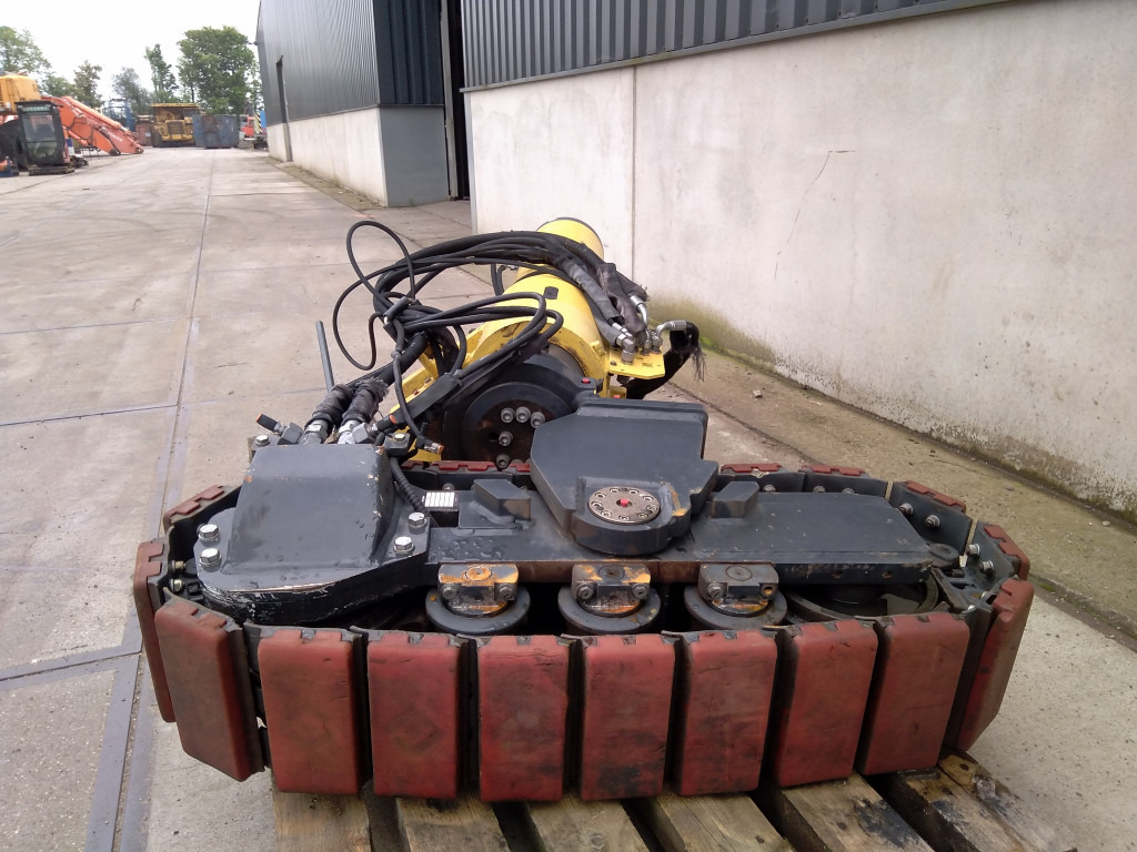 Bomag BM1000-35 - - Díly pásových podvozků pro Stavební technika: obrázek 2 Bomag BM1000-35 - - Díly pásových podvozků pro Stavební technika: obrázek 2