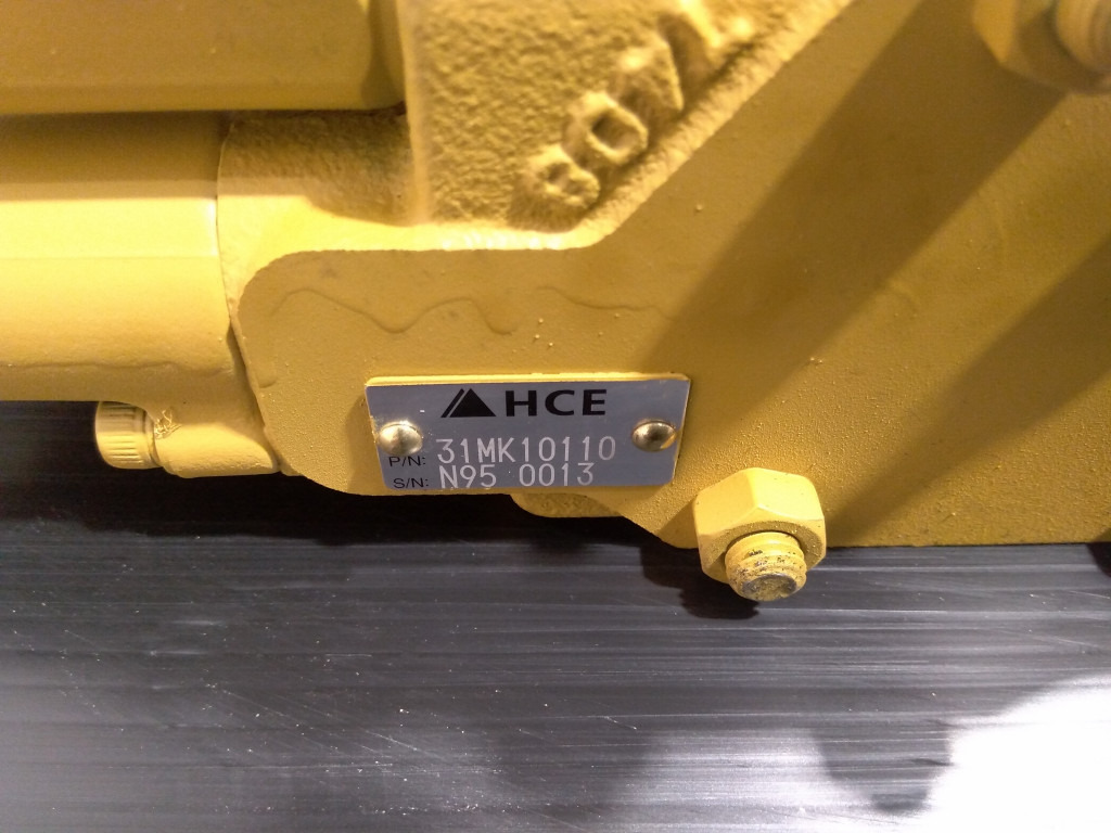 Case 31MK-10110 - 31MK-10111 - Hydraulický ventil pro Stavební technika: obrázek 1 Case 31MK-10110 - 31MK-10111 - Hydraulický ventil pro Stavební technika: obrázek 1
