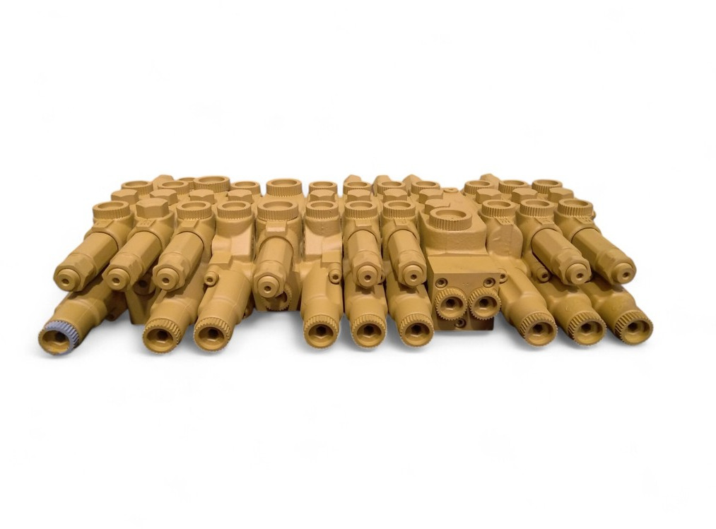 Case 31MK-10110 - 31MK-10111 - Hydraulický ventil pro Stavební technika: obrázek 4 Case 31MK-10110 - 31MK-10111 - Hydraulický ventil pro Stavební technika: obrázek 4