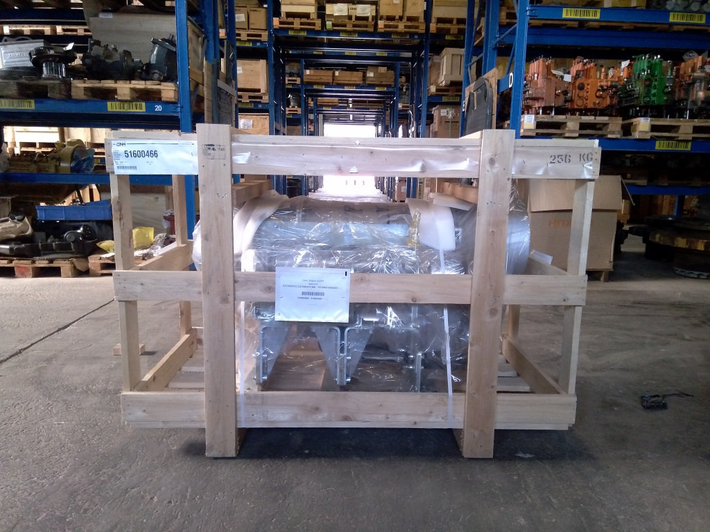 Case 51600466 - Tlumič výfuku pro Stavební technika: obrázek 2 Case 51600466 - Tlumič výfuku pro Stavební technika: obrázek 2