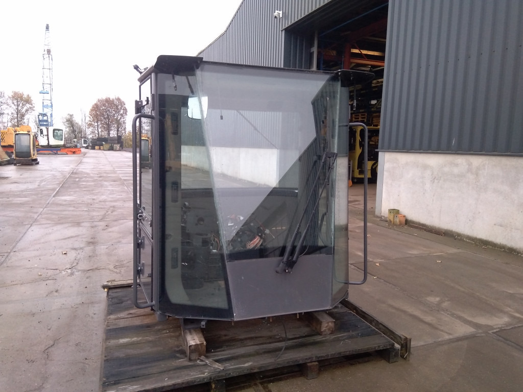 Case 84483623 - Kabina pro Stavební technika: obrázek 1 Case 84483623 - Kabina pro Stavební technika: obrázek 1