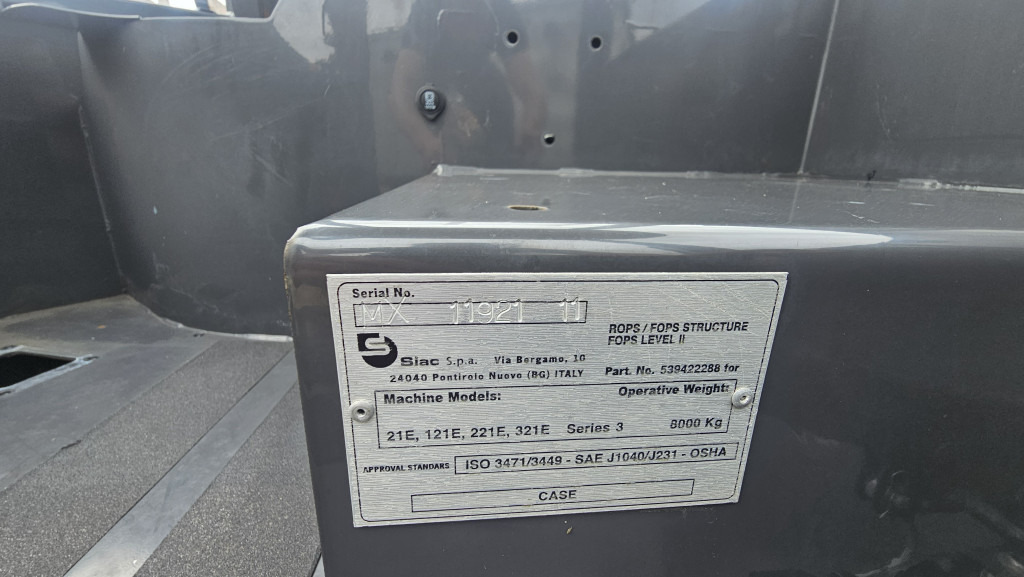 Case 87681392 - 539422288 - Kabina pro Stavební technika: obrázek 2 Case 87681392 - 539422288 - Kabina pro Stavební technika: obrázek 2