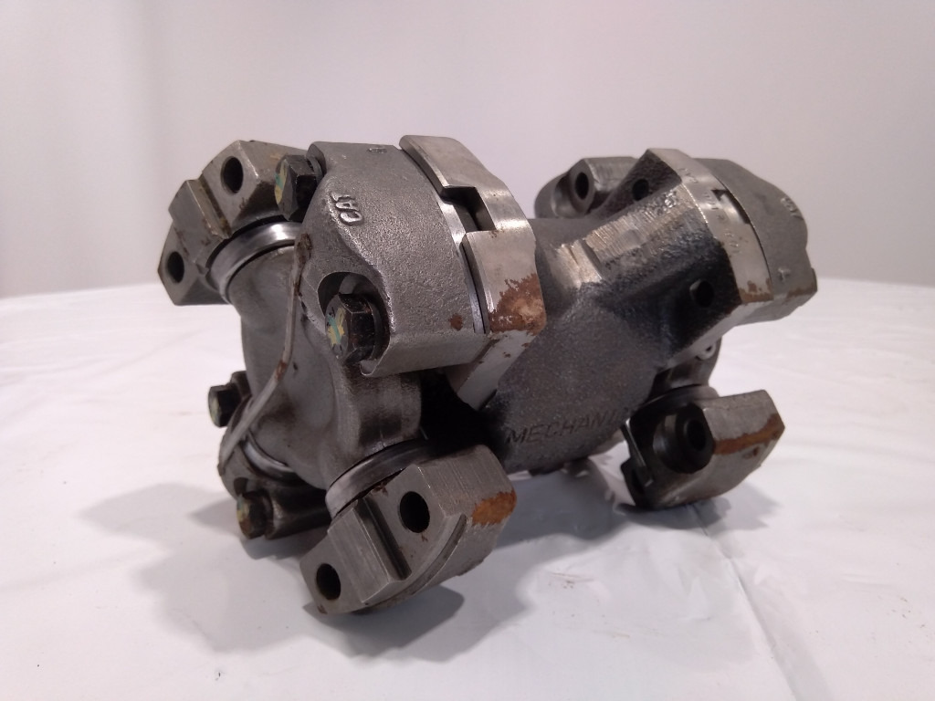 Caterpillar 1082106 - Poloosa pro Stavební technika: obrázek 3 Caterpillar 1082106 - Poloosa pro Stavební technika: obrázek 3