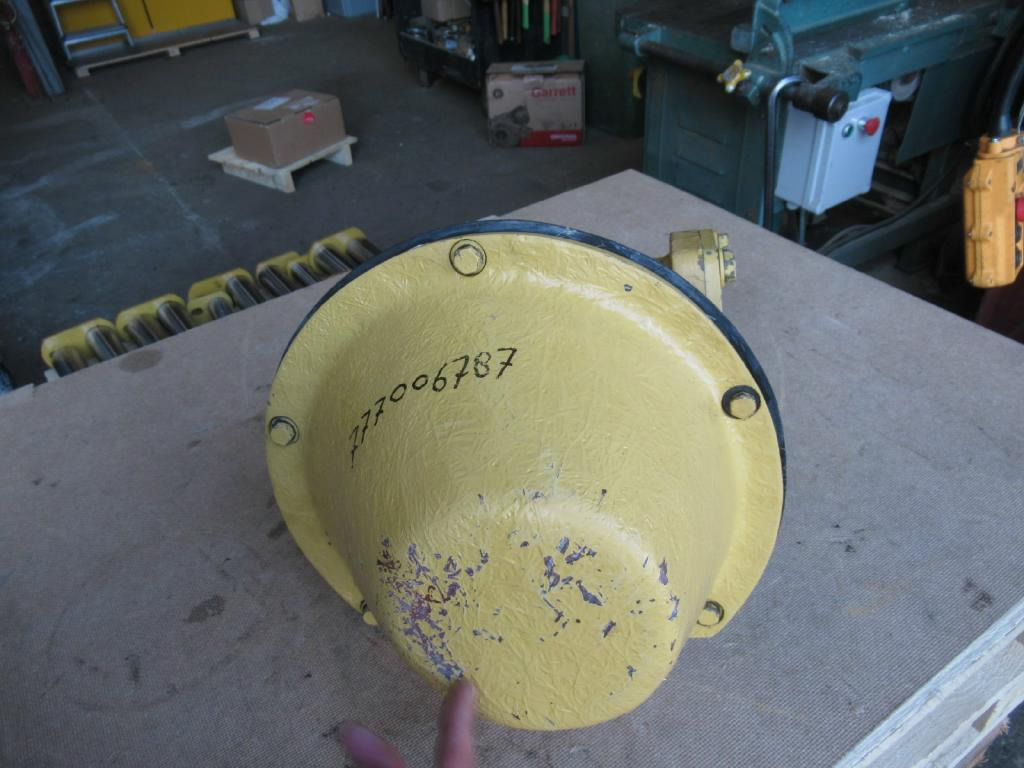 Caterpillar 1939179 - Olejové čerpadlo pro Stavební technika: obrázek 3 Caterpillar 1939179 - Olejové čerpadlo pro Stavební technika: obrázek 3