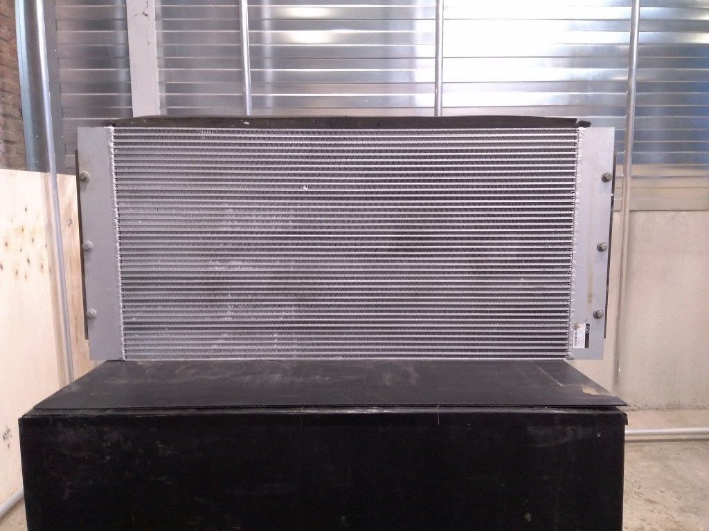 Caterpillar 3477612 - 4683847 - Chladič oleje pro Stavební technika: obrázek 2 Caterpillar 3477612 - 4683847 - Chladič oleje pro Stavební technika: obrázek 2