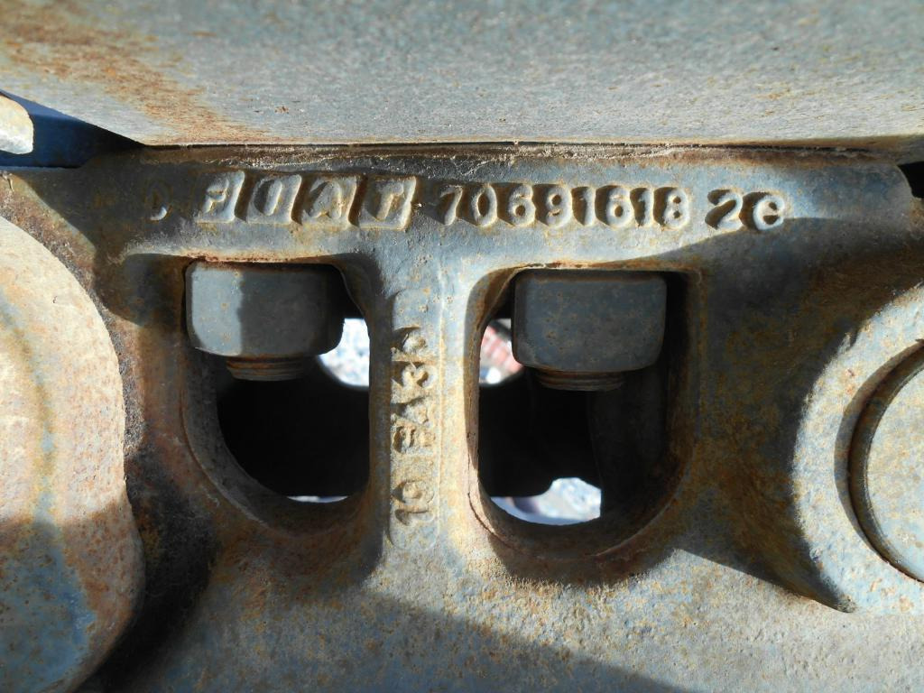 Fiat 70691618 2C - - Pásy pro Stavební technika: obrázek 5 Fiat 70691618 2C - - Pásy pro Stavební technika: obrázek 5