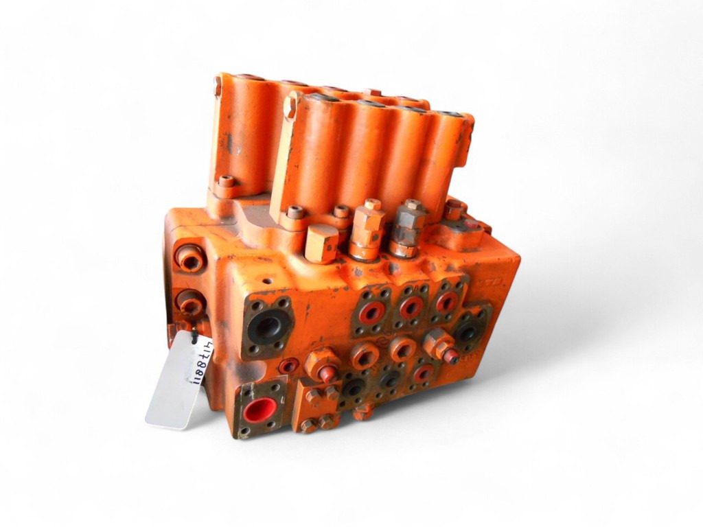 Hitachi 4221837 - 4178811 - Hydraulický ventil pro Stavební technika: obrázek 1 Hitachi 4221837 - 4178811 - Hydraulický ventil pro Stavební technika: obrázek 1