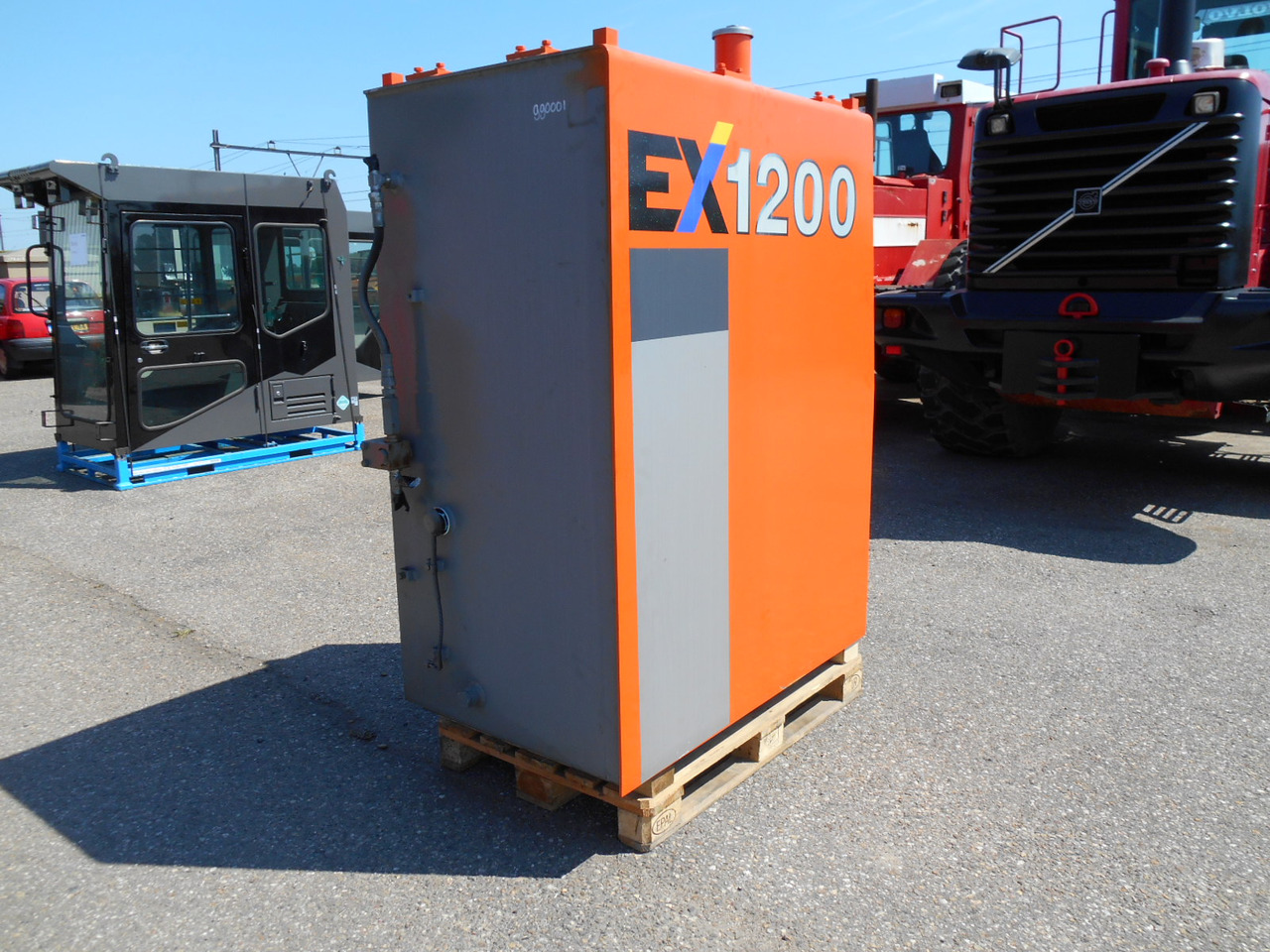 Hitachi 927877 - 9278777 - Palivová nádrž pro Stavební technika: obrázek 2 Hitachi 927877 - 9278777 - Palivová nádrž pro Stavební technika: obrázek 2