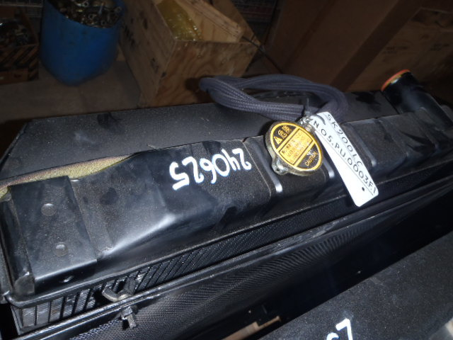 Kobelco YN05PU0003F1 - YN05PU0002F1 - Chladič pro Stavební technika: obrázek 1 Kobelco YN05PU0003F1 - YN05PU0002F1 - Chladič pro Stavební technika: obrázek 1