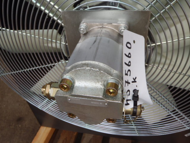 New Holland 4575660 - Chladící systém pro Stavební technika: obrázek 3 New Holland 4575660 - Chladící systém pro Stavební technika: obrázek 3