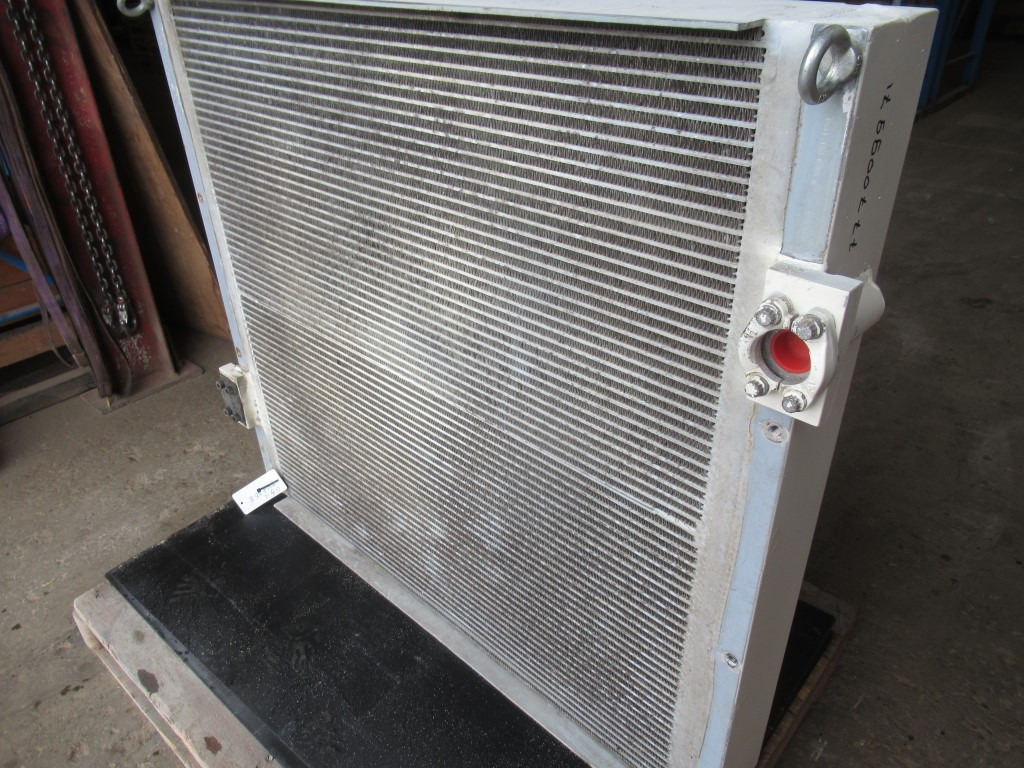 O&K 05111930110 - Chladič oleje pro Stavební technika: obrázek 3 O&K 05111930110 - Chladič oleje pro Stavební technika: obrázek 3