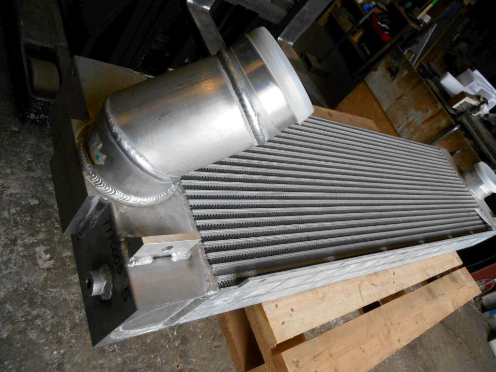 Terex O&K 6002157 - 4027493 - Intercooler pro Stavební technika: obrázek 2 Terex O&K 6002157 - 4027493 - Intercooler pro Stavební technika: obrázek 2