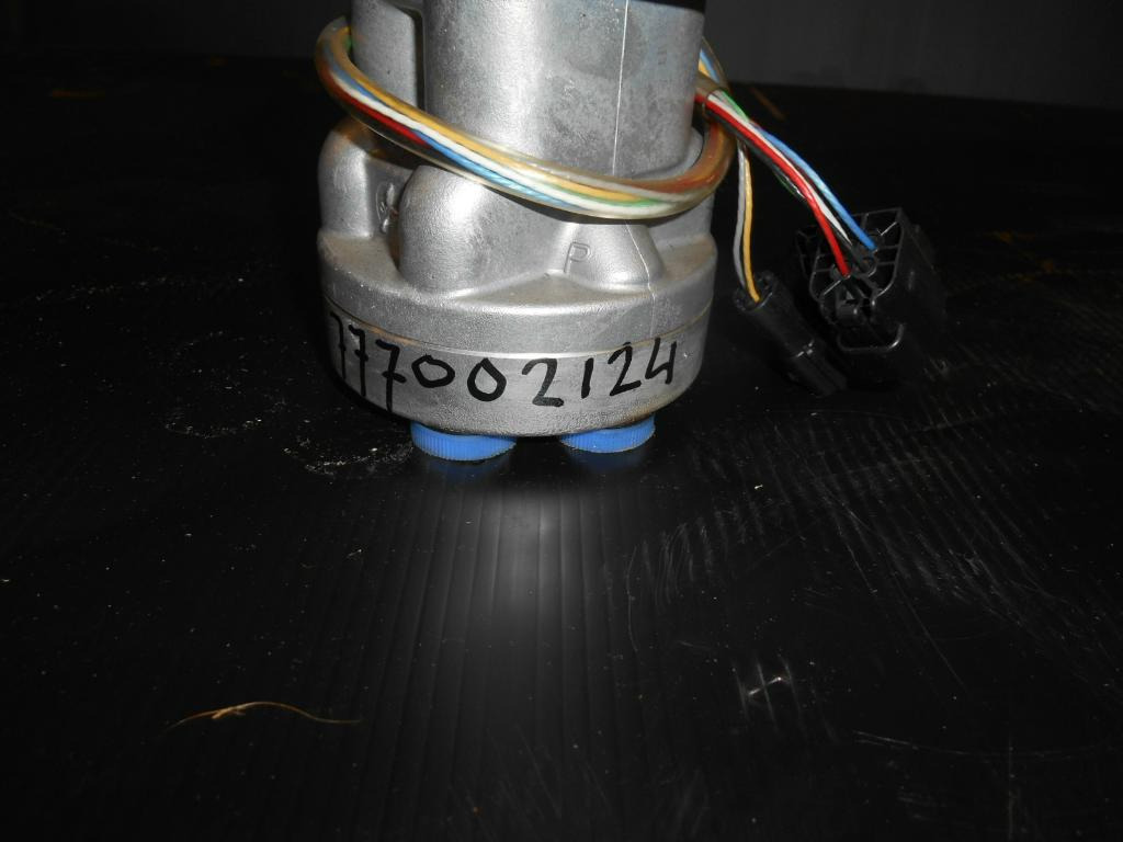 Volvo VOE14557295 - 14557295 - Kabina a interiér pro Stavební technika: obrázek 2 Volvo VOE14557295 - 14557295 - Kabina a interiér pro Stavební technika: obrázek 2