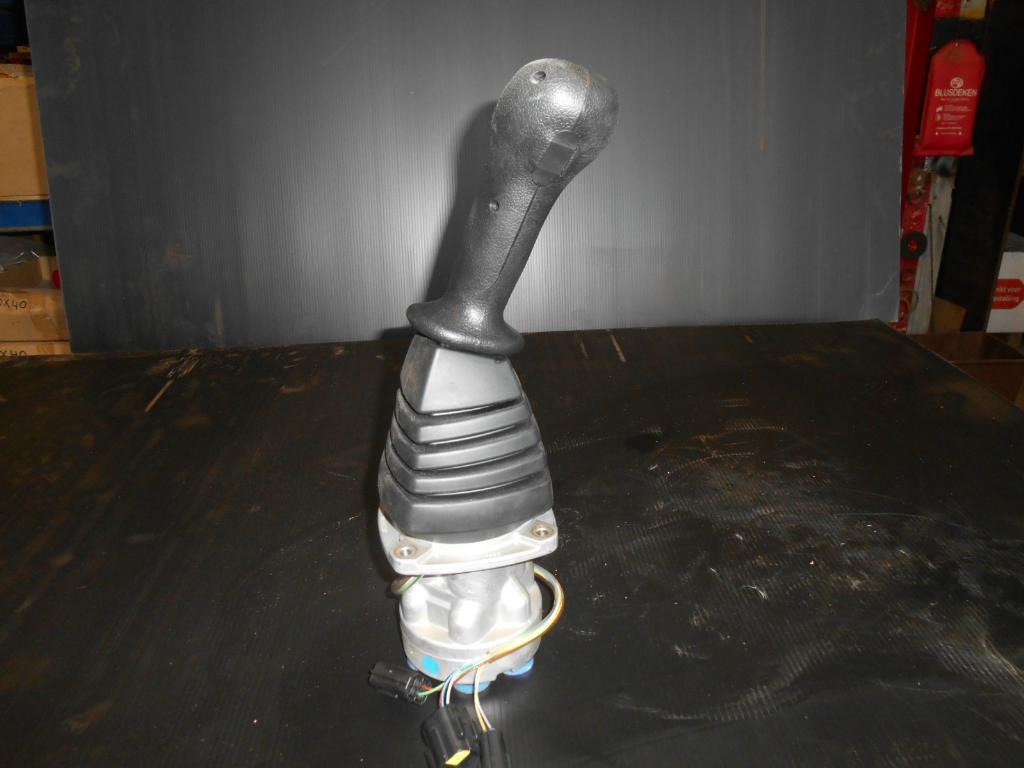 Volvo VOE14557295 - 14557295 - Kabina a interiér pro Stavební technika: obrázek 5 Volvo VOE14557295 - 14557295 - Kabina a interiér pro Stavební technika: obrázek 5