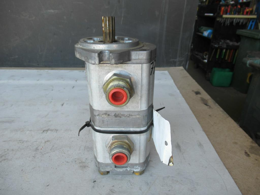 Zexel 87337079 - - Čerpadlo hydraulického zesilovače pro Stavební technika: obrázek 1 Zexel 87337079 - - Čerpadlo hydraulického zesilovače pro Stavební technika: obrázek 1
