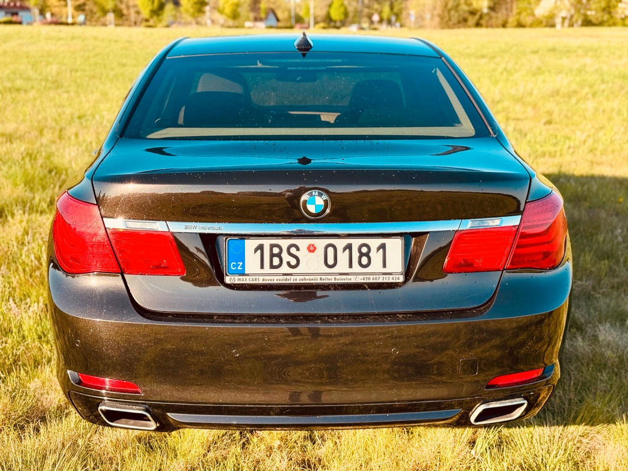 BMW 740d xDrive 4x4 Long - Sedan: obrázek 3 BMW 740d xDrive 4x4 Long - Sedan: obrázek 3