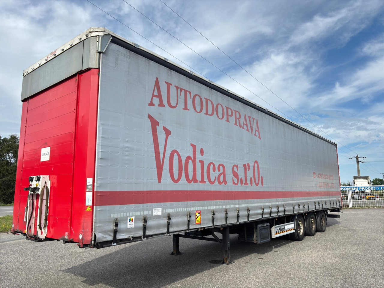 FLIEGL SDS 380 - Plachtový návěs: obrázek 1 FLIEGL SDS 380 - Plachtový návěs: obrázek 1