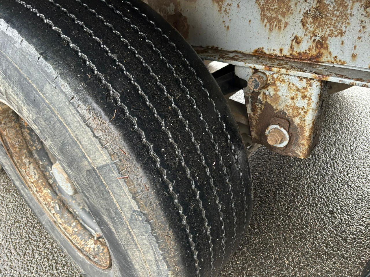 Návěs valník/ Plato KRONE SD P: obrázek 9 Návěs valník/ Plato KRONE SD P: obrázek 9