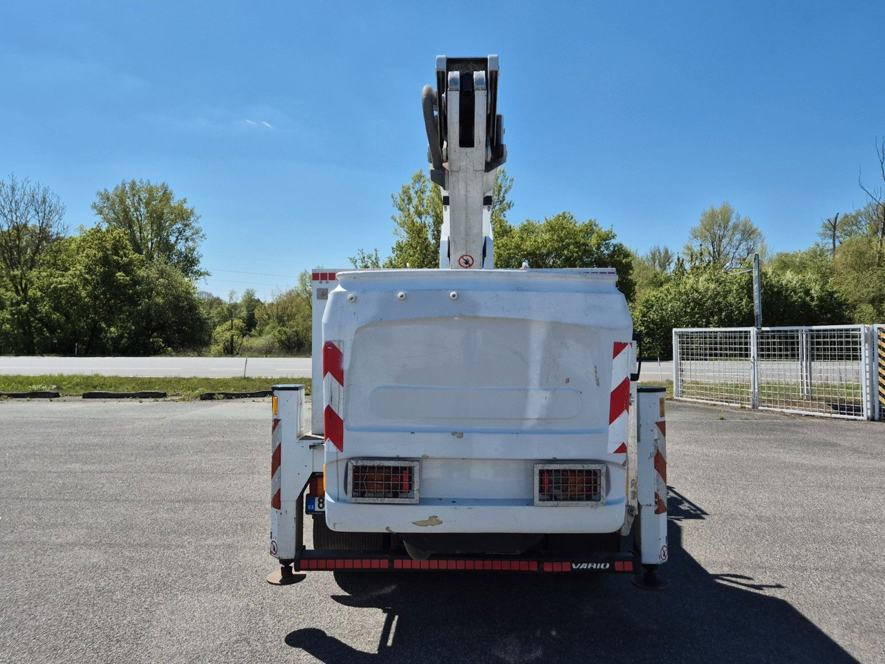 Mercedes-Benz Vario 816 work platform - Autoplošina: obrázek 5 Mercedes-Benz Vario 816 work platform - Autoplošina: obrázek 5