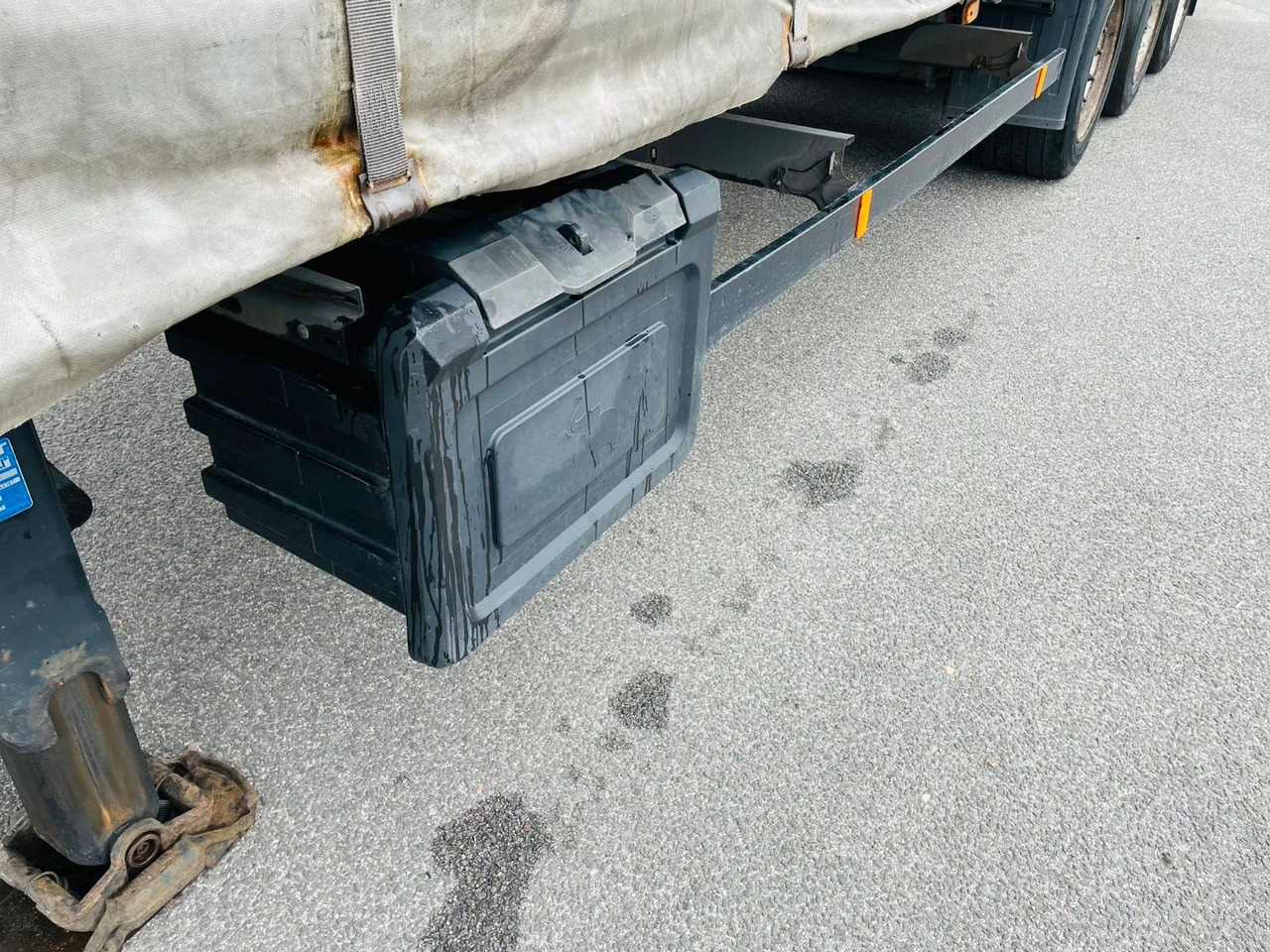 Plachtový návěs Schmitz Cargobull SCS 24/L flatbed: obrázek 6