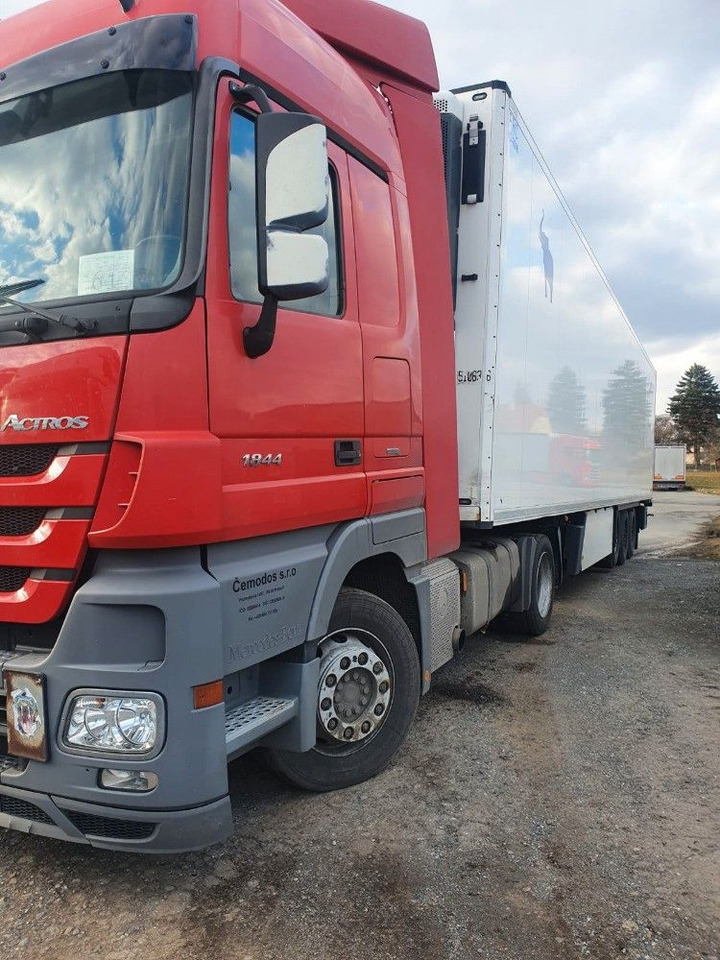 Mercedes-Benz Actros 1844 - Tahač: obrázek 2 Mercedes-Benz Actros 1844 - Tahač: obrázek 2