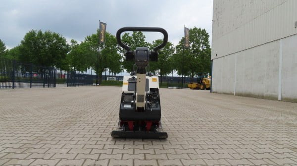 Dynapac DRP 45 DX - Vibrační deska: obrázek 3 Dynapac DRP 45 DX - Vibrační deska: obrázek 3