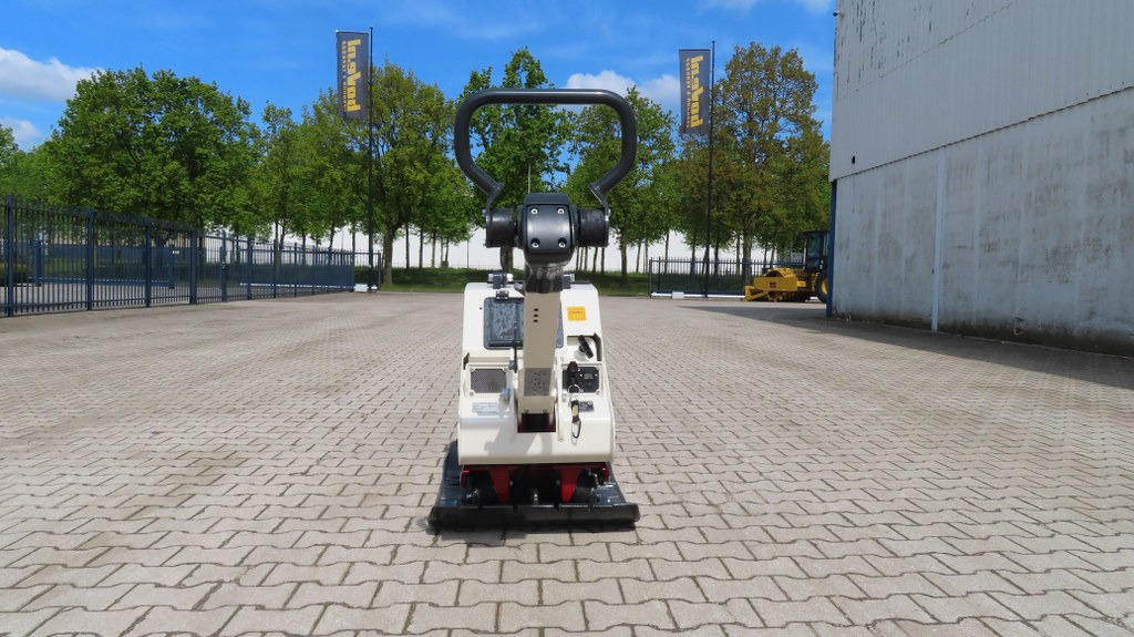 Dynapac DRP 45 DX - Vibrační deska: obrázek 3 Dynapac DRP 45 DX - Vibrační deska: obrázek 3