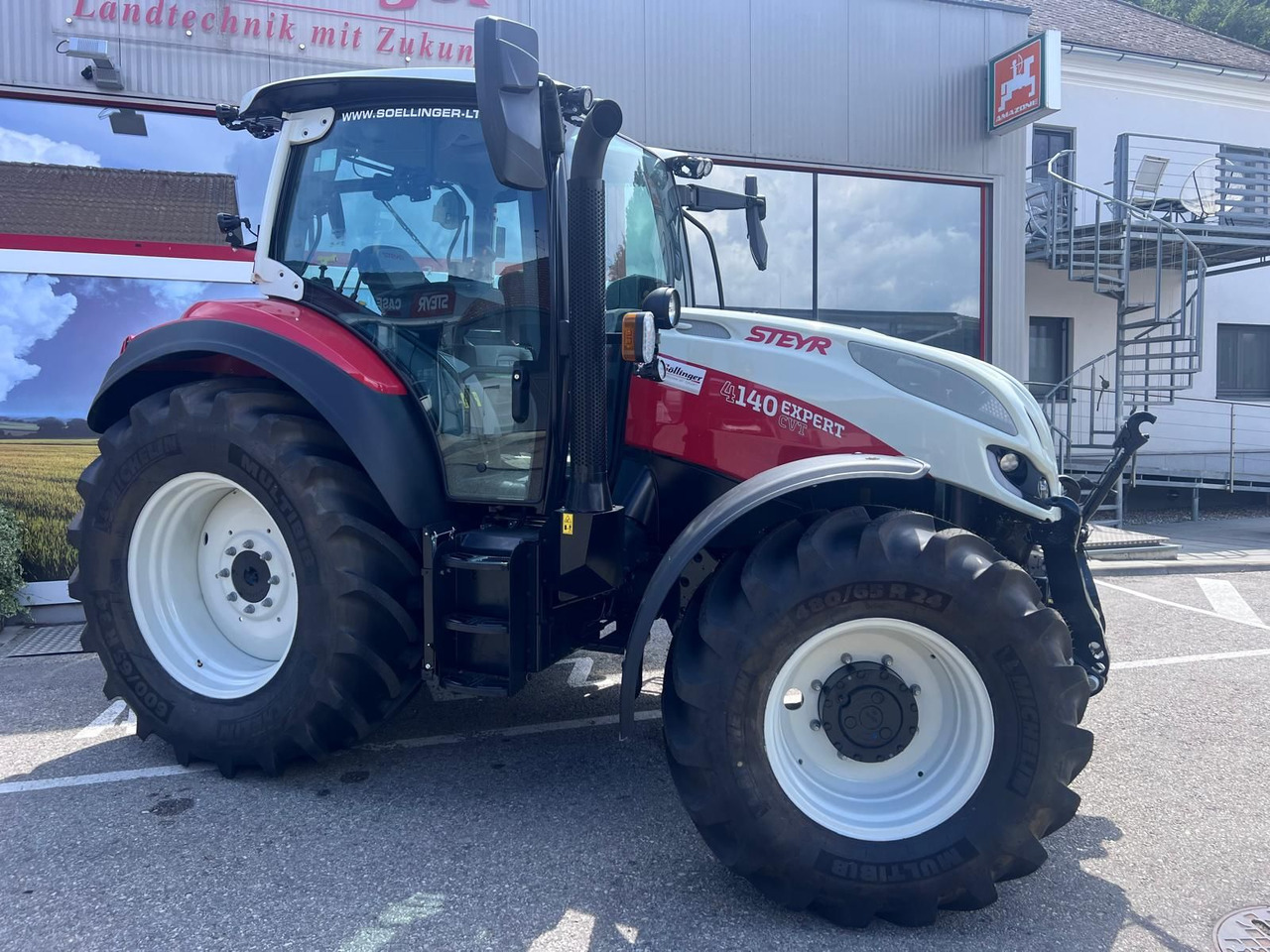 Steyr 4140 Expert CVT - Traktor: obrázek 4 Steyr 4140 Expert CVT - Traktor: obrázek 4