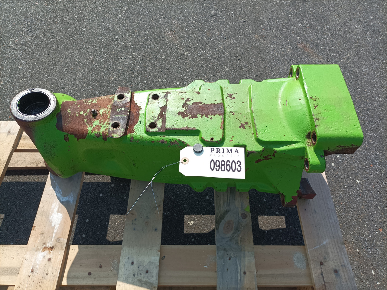 MERLO CASING 098604 + 098603 TF 35.7 - Rám/ Šasi pro Nákladní auto: obrázek 1 MERLO CASING 098604 + 098603 TF 35.7 - Rám/ Šasi pro Nákladní auto: obrázek 1