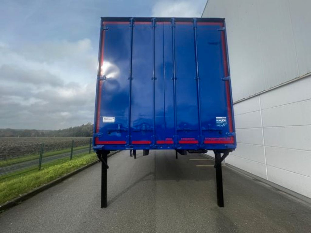 Krone Heck mit Portaltüren - Plachtová nástavba: obrázek 4 Krone Heck mit Portaltüren - Plachtová nástavba: obrázek 4
