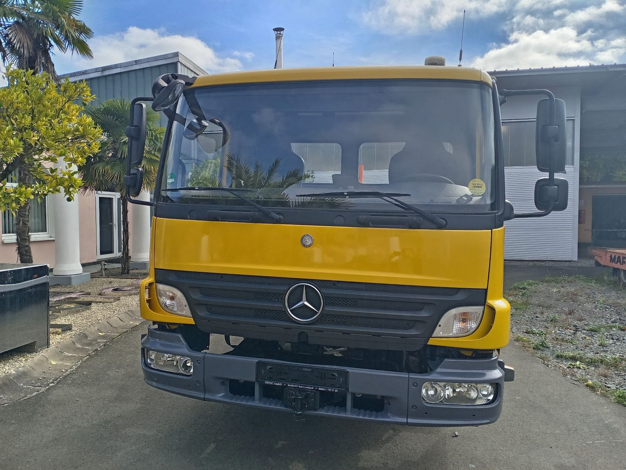 Mercedes-Benz Kamag Wiesel / WBH25 / KB3793 / mit Ganrantie - Kontejnérový podvozek/ Výměnná nástavba: obrázek 1 Mercedes-Benz Kamag Wiesel / WBH25 / KB3793 / mit Ganrantie - Kontejnérový podvozek/ Výměnná nástavba: obrázek 1