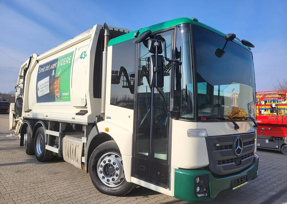 Mercedes-Benz Mercedes-Benz Econic 2630 - Vůz na odvoz odpadků: obrázek 2 Mercedes-Benz Mercedes-Benz Econic 2630 - Vůz na odvoz odpadků: obrázek 2
