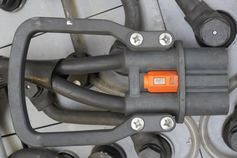 GRUMA 48 Volt 5 PzS 775 Ah - Akumulátor: obrázek 4 GRUMA 48 Volt 5 PzS 775 Ah - Akumulátor: obrázek 4