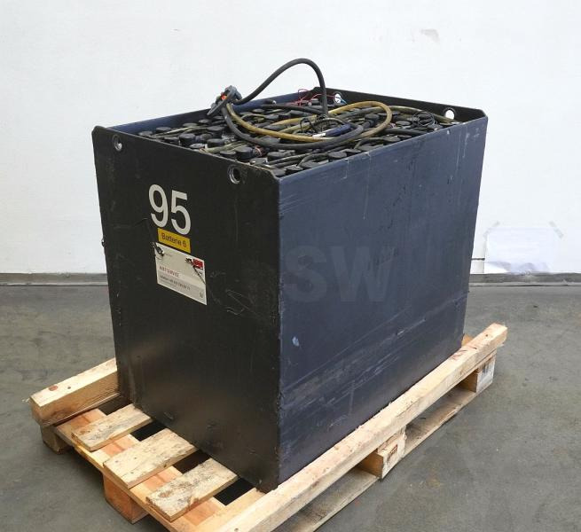GRUMA 48 Volt 5 PzS 775 Ah - Akumulátor: obrázek 2 GRUMA 48 Volt 5 PzS 775 Ah - Akumulátor: obrázek 2