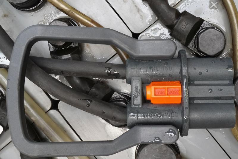 GRUMA 48 Volt 5 PzS 775 Ah - Akumulátor: obrázek 4 GRUMA 48 Volt 5 PzS 775 Ah - Akumulátor: obrázek 4