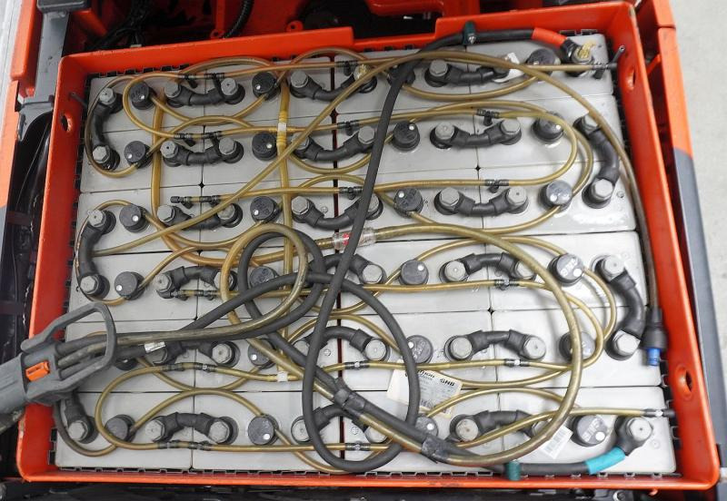 Linde E 16 H EVO 386-02 - Elektrický vysokozdvižný vozík: obrázek 5 Linde E 16 H EVO 386-02 - Elektrický vysokozdvižný vozík: obrázek 5