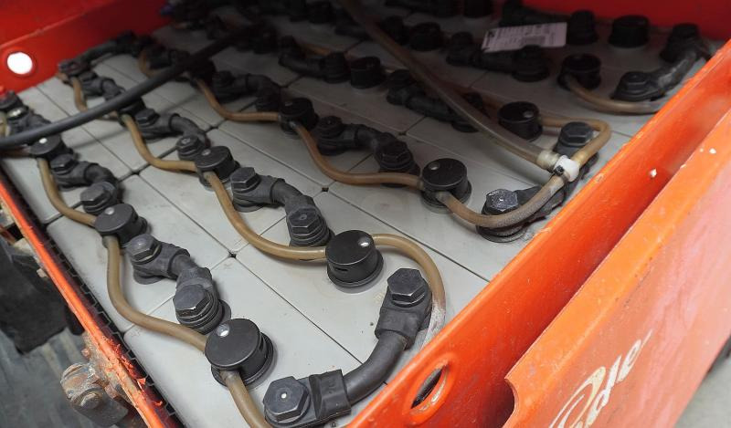 Linde E 16 P 322 - Elektrický vysokozdvižný vozík: obrázek 5 Linde E 16 P 322 - Elektrický vysokozdvižný vozík: obrázek 5