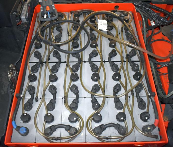 Linde E 18 EVO 386-02 - Elektrický vysokozdvižný vozík: obrázek 5 Linde E 18 EVO 386-02 - Elektrický vysokozdvižný vozík: obrázek 5