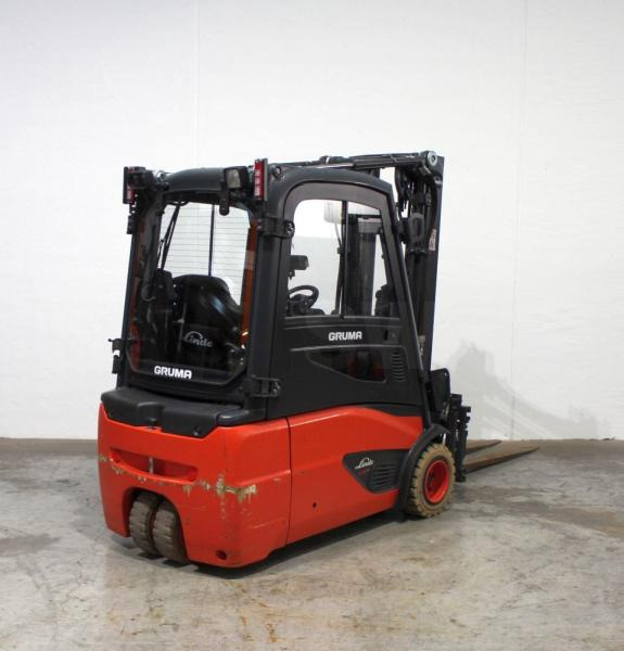 Linde E 18 L EVO 386-02 - Elektrický vysokozdvižný vozík: obrázek 3 Linde E 18 L EVO 386-02 - Elektrický vysokozdvižný vozík: obrázek 3