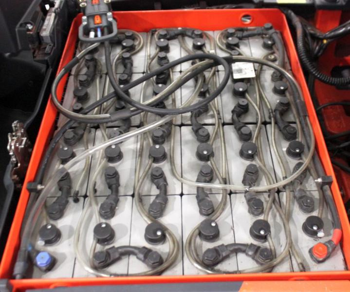 Linde E 18 PH EVO 386-02 - Elektrický vysokozdvižný vozík: obrázek 5 Linde E 18 PH EVO 386-02 - Elektrický vysokozdvižný vozík: obrázek 5