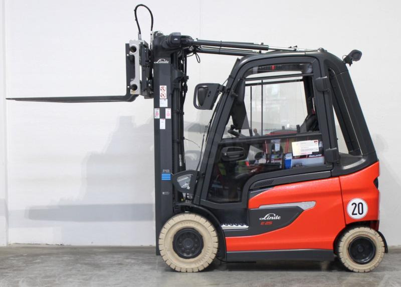 Linde E 25 1252 - Elektrický vysokozdvižný vozík: obrázek 3 Linde E 25 1252 - Elektrický vysokozdvižný vozík: obrázek 3