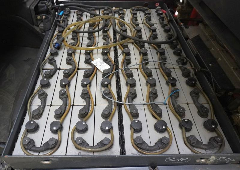Linde E 25 387 - Elektrický vysokozdvižný vozík: obrázek 5 Linde E 25 387 - Elektrický vysokozdvižný vozík: obrázek 5