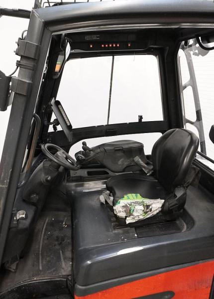 Linde E 25 L 387 - Elektrický vysokozdvižný vozík: obrázek 3 Linde E 25 L 387 - Elektrický vysokozdvižný vozík: obrázek 3