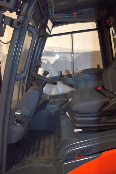 Linde E 30/600 H 1252 - Elektrický vysokozdvižný vozík: obrázek 3 Linde E 30/600 H 1252 - Elektrický vysokozdvižný vozík: obrázek 3