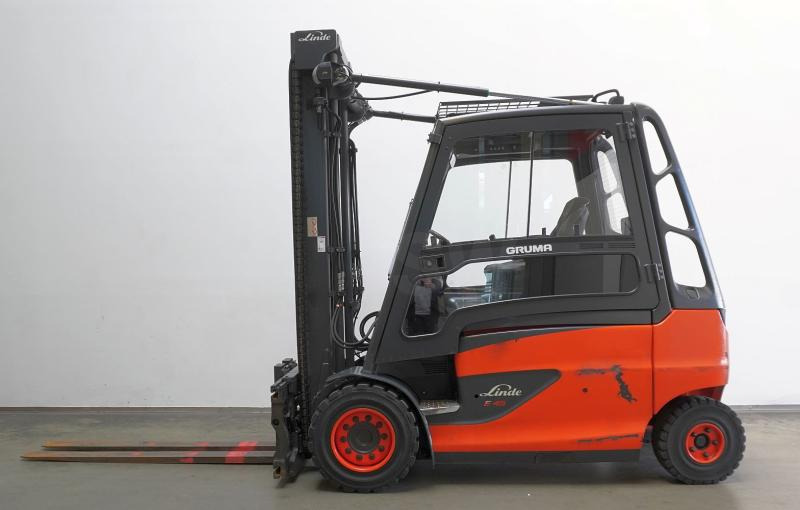 Linde E 45/600 HL 388 - Elektrický vysokozdvižný vozík: obrázek 4 Linde E 45/600 HL 388 - Elektrický vysokozdvižný vozík: obrázek 4
